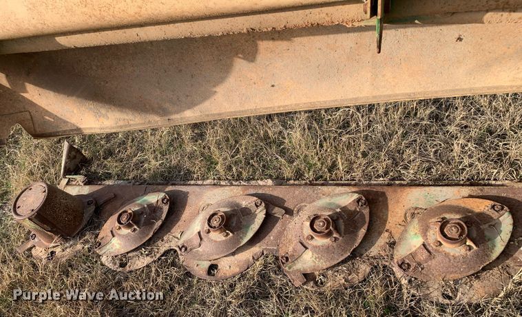 image for item DP8769 2006 Krone AM323S  disc mower