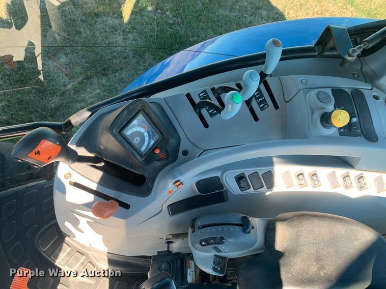 image for item DP8771 2013 New Holland T6.155  MFWD tractor