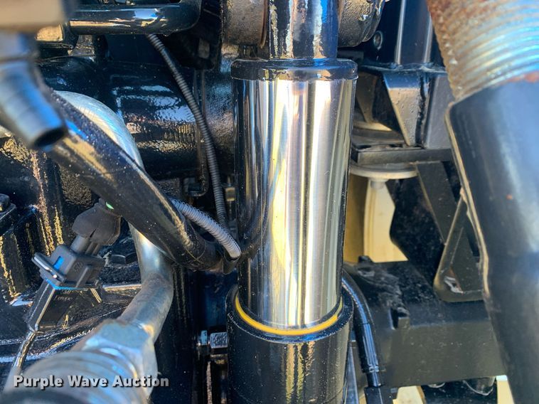 image for item DP8771 2013 New Holland T6.155  MFWD tractor