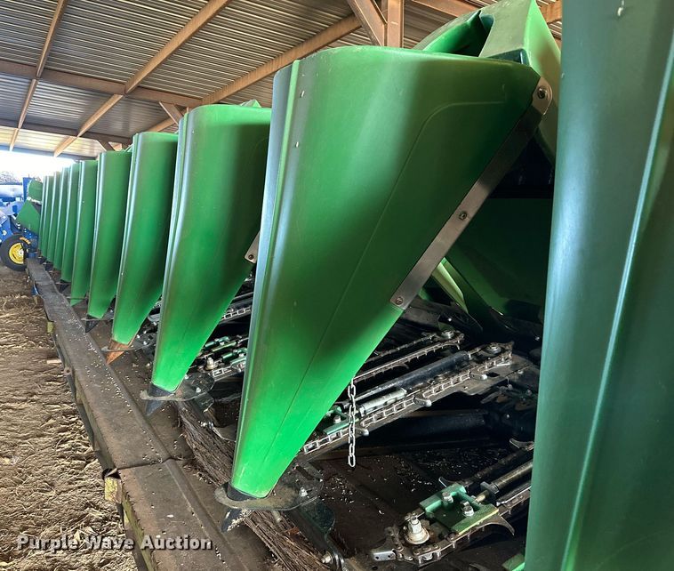 image for item DQ1543 Bish Super Crop all-crop head