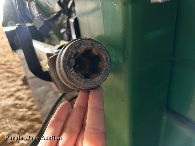 image for item DQ1543 Bish Super Crop all-crop head