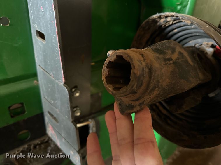 image for item DQ1543 Bish Super Crop all-crop head