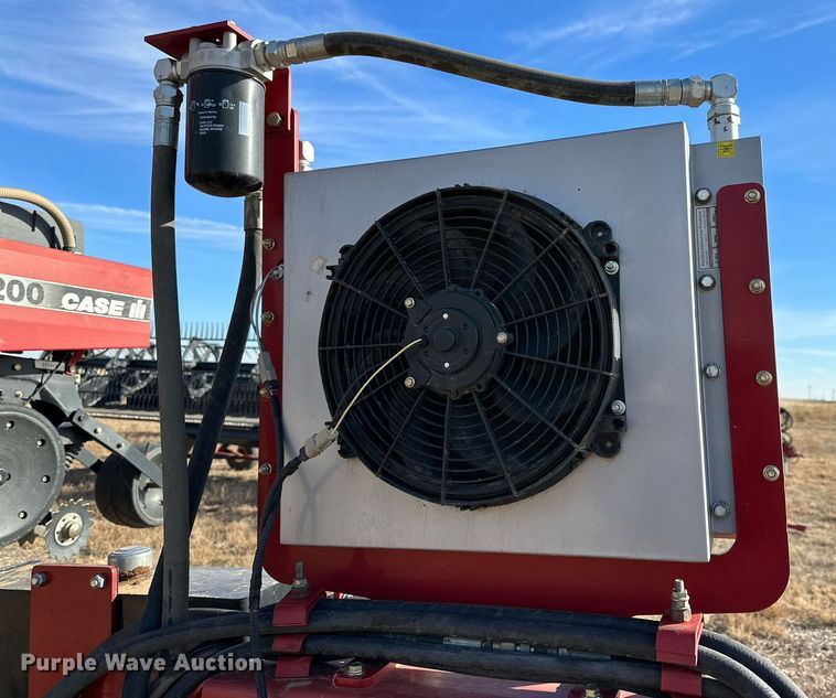 image for item DQ1544 Case IH 1200  planter