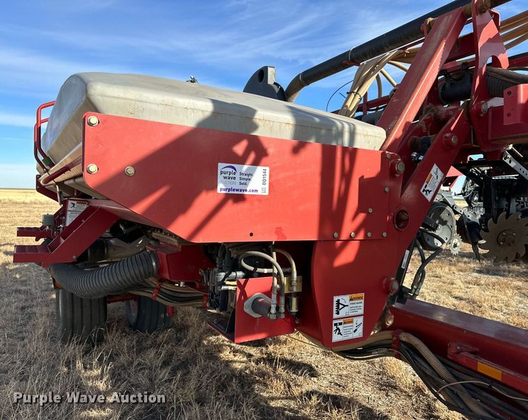 image for item DQ1544 Case IH 1200  planter