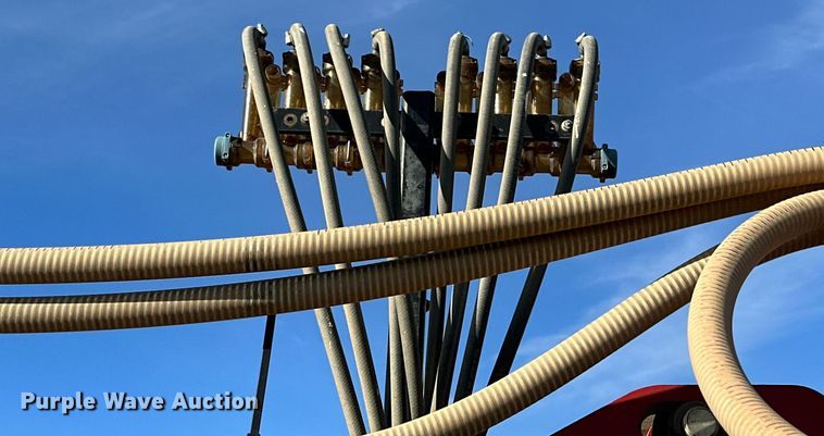 image for item DQ1544 Case IH 1200  planter