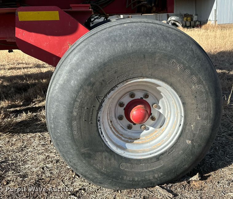 image for item DQ1544 Case IH 1200  planter