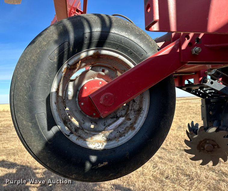 image for item DQ1544 Case IH 1200  planter