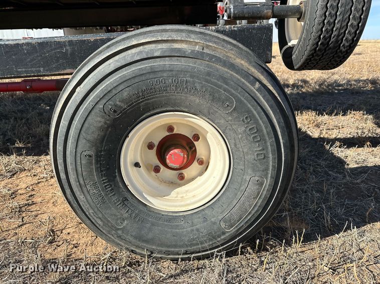 image for item DQ1545 2004 MacDon 973  draper head