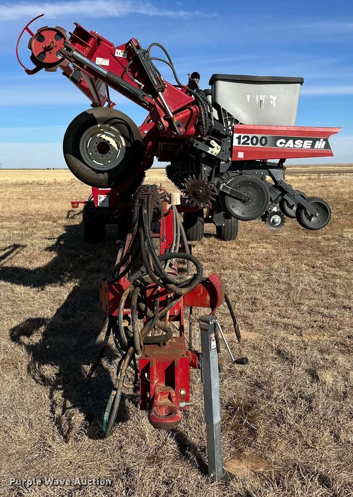 image for item DQ1546 Case IH 1200  planter