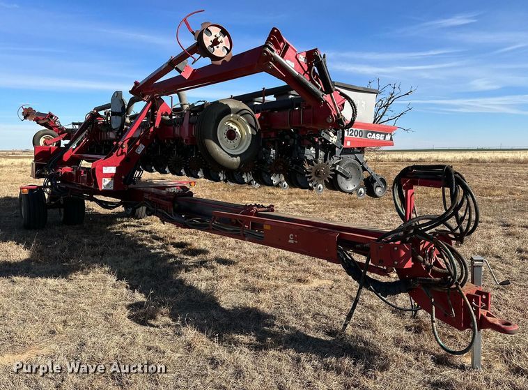 image for item DQ1546 Case IH 1200  planter