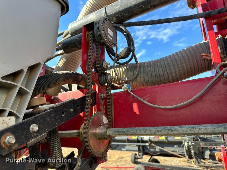 image for item DQ1546 Case IH 1200  planter