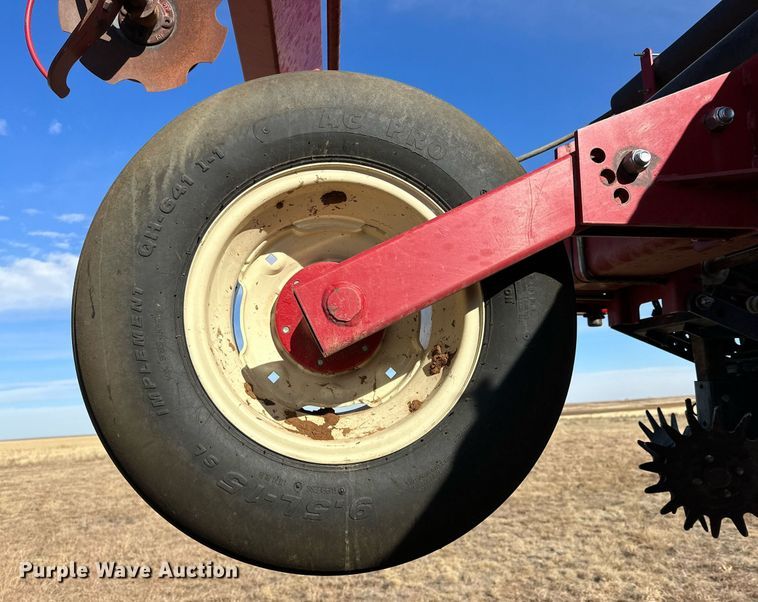 image for item DQ1546 Case IH 1200  planter