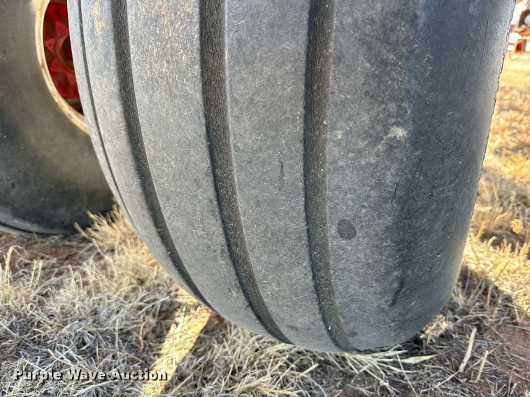 image for item DQ1546 Case IH 1200  planter