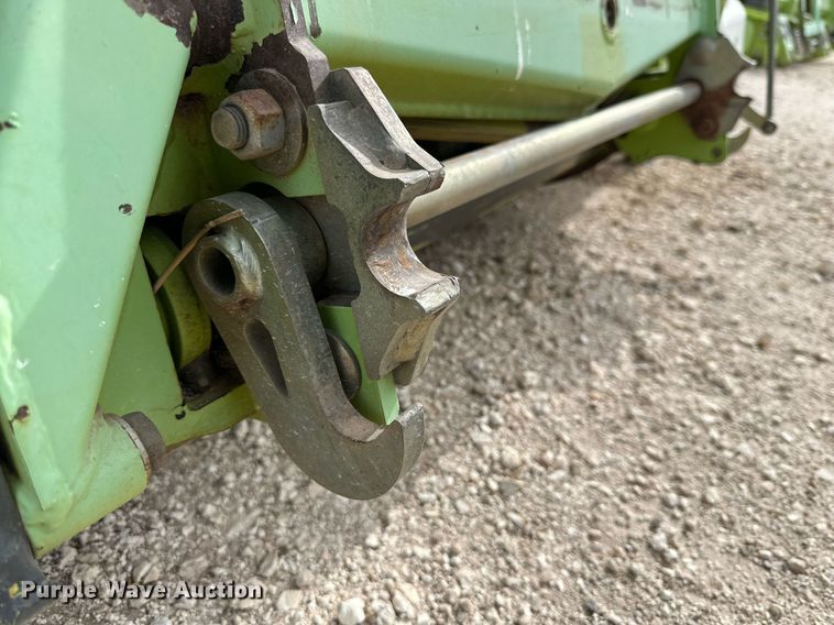 image for item DQ1547 2015 Claas 659  rotary forage head