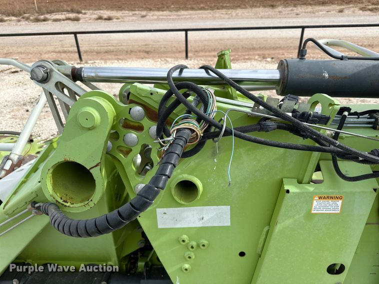 image for item DQ1547 2015 Claas 659  rotary forage head