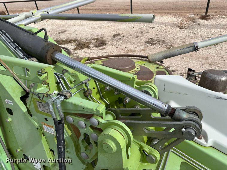 image for item DQ1547 2015 Claas 659  rotary forage head
