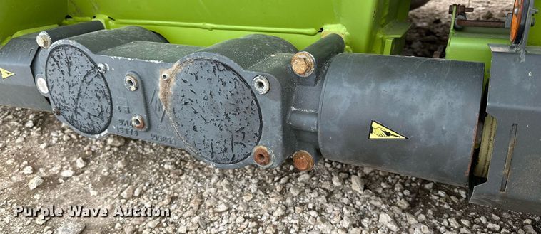 image for item DQ1547 2015 Claas 659  rotary forage head