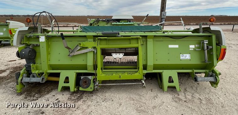 image for item DQ1548 2015 Claas 380 I35  pickup head
