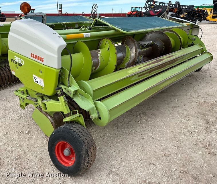 image for item DQ1550 2014 Claas 380 I35  pickup head