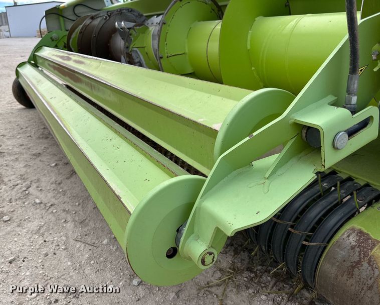 image for item DQ1550 2014 Claas 380 I35  pickup head