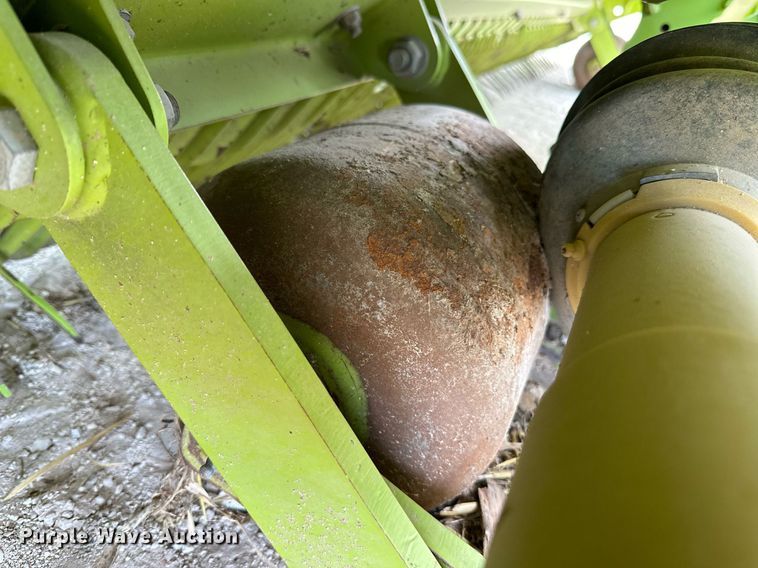 image for item DQ1550 2014 Claas 380 I35  pickup head