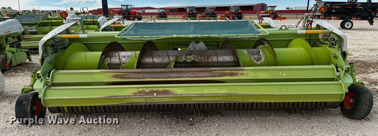 image for item DQ1553 2013 Claas 380 906  pickup head