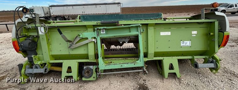 image for item DQ1553 2013 Claas 380 906  pickup head