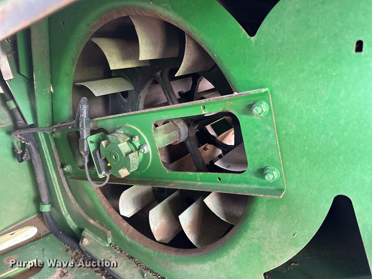 image for item DQ1566 2009 John Deere 9770 STS combine