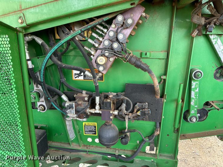 image for item DQ1566 2009 John Deere 9770 STS combine