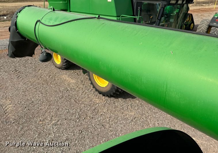 image for item DQ1566 2009 John Deere 9770 STS combine