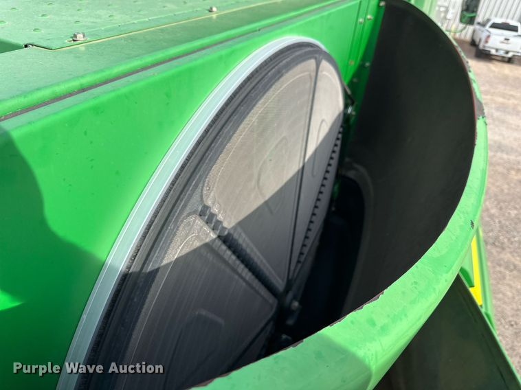 image for item DQ1566 2009 John Deere 9770 STS combine