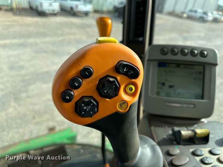 image for item DQ1566 2009 John Deere 9770 STS combine