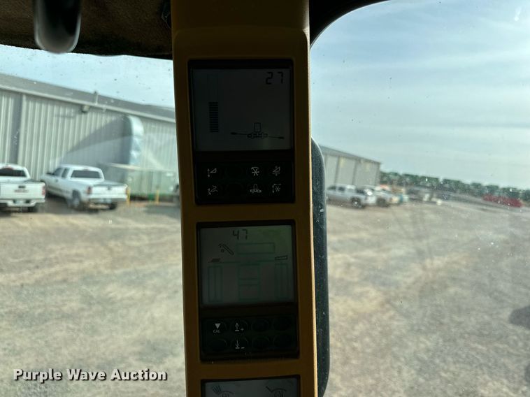 image for item DQ1566 2009 John Deere 9770 STS combine