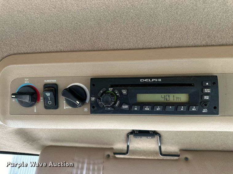 image for item DQ1566 2009 John Deere 9770 STS combine