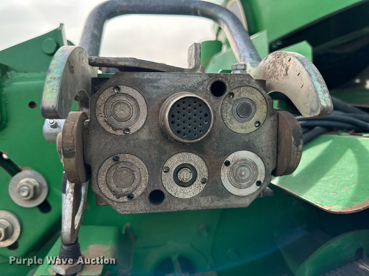 image for item DQ1567 2005 John Deere 9760 STS combine