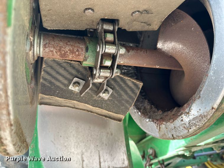 image for item DQ1567 2005 John Deere 9760 STS combine