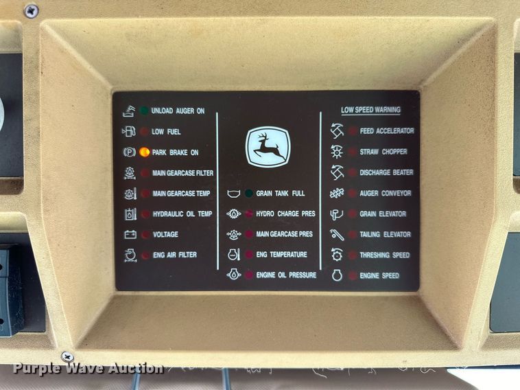 image for item DQ1567 2005 John Deere 9760 STS combine