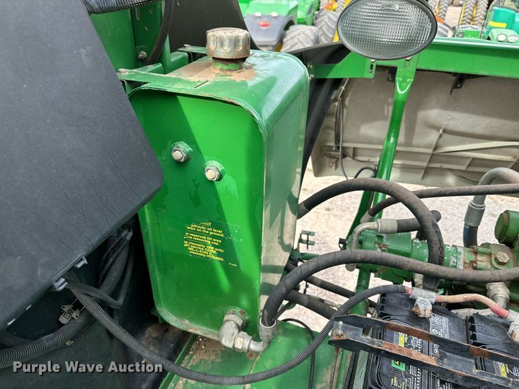 image for item DQ1567 2005 John Deere 9760 STS combine