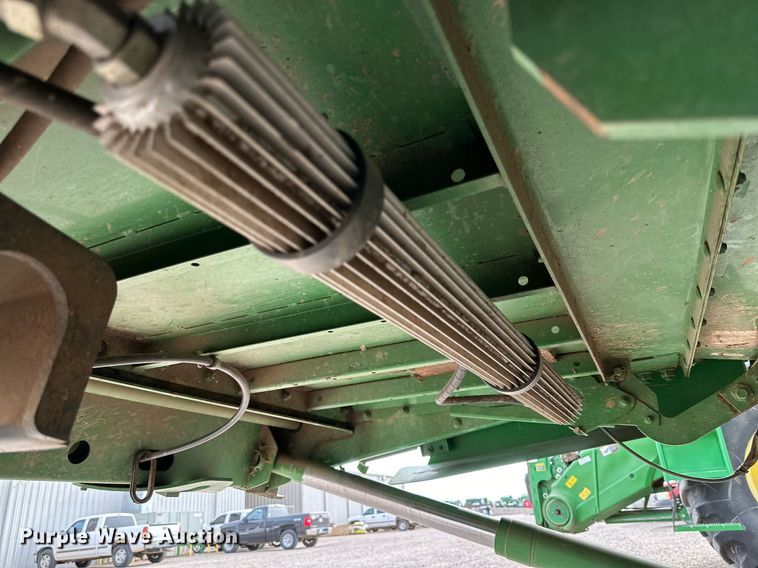 image for item DQ1567 2005 John Deere 9760 STS combine