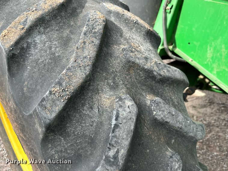 image for item DQ1567 2005 John Deere 9760 STS combine