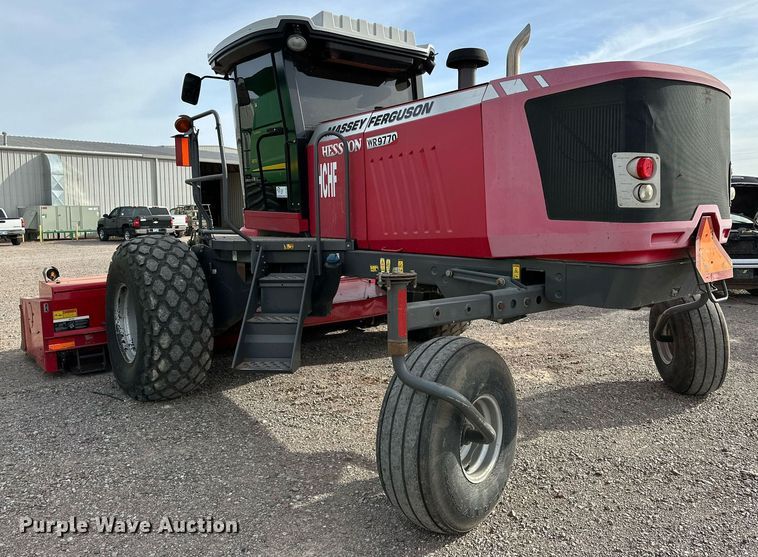 image for item DQ1569 2014 Massey Ferguson  WR9770 swather / windrower