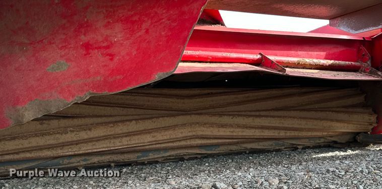 image for item DQ1569 2014 Massey Ferguson  WR9770 swather / windrower