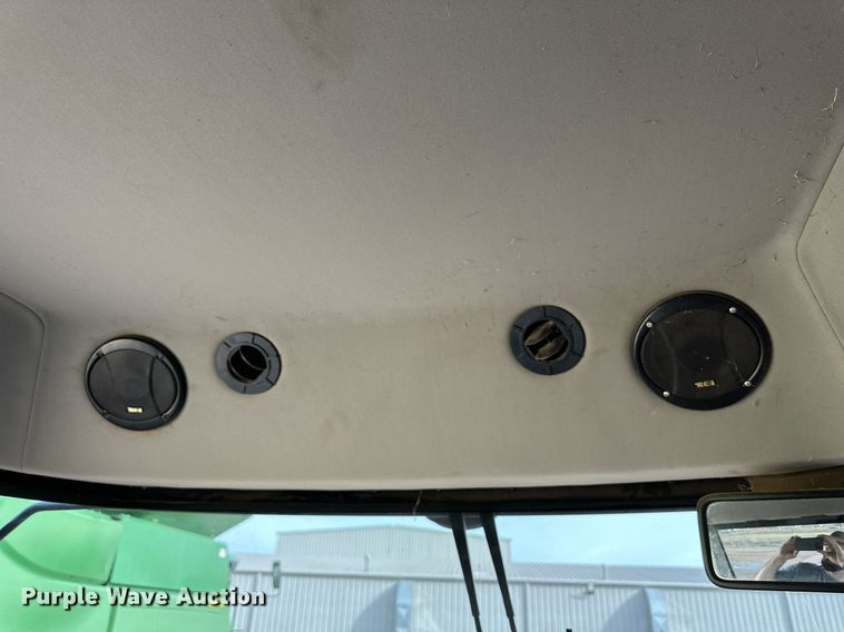 image for item DQ1569 2014 Massey Ferguson  WR9770 swather / windrower