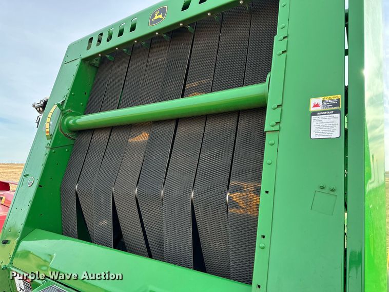 image for item DQ1570 2020 John Deere 560M round baler