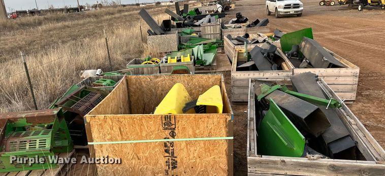 image for item DQ1576 John Deere CP690 cotton picker parts