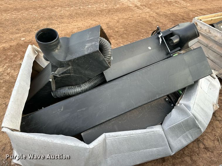 image for item DQ1576 John Deere CP690 cotton picker parts