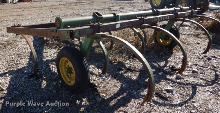 image for item DR5904 John Deere E1610  chisel