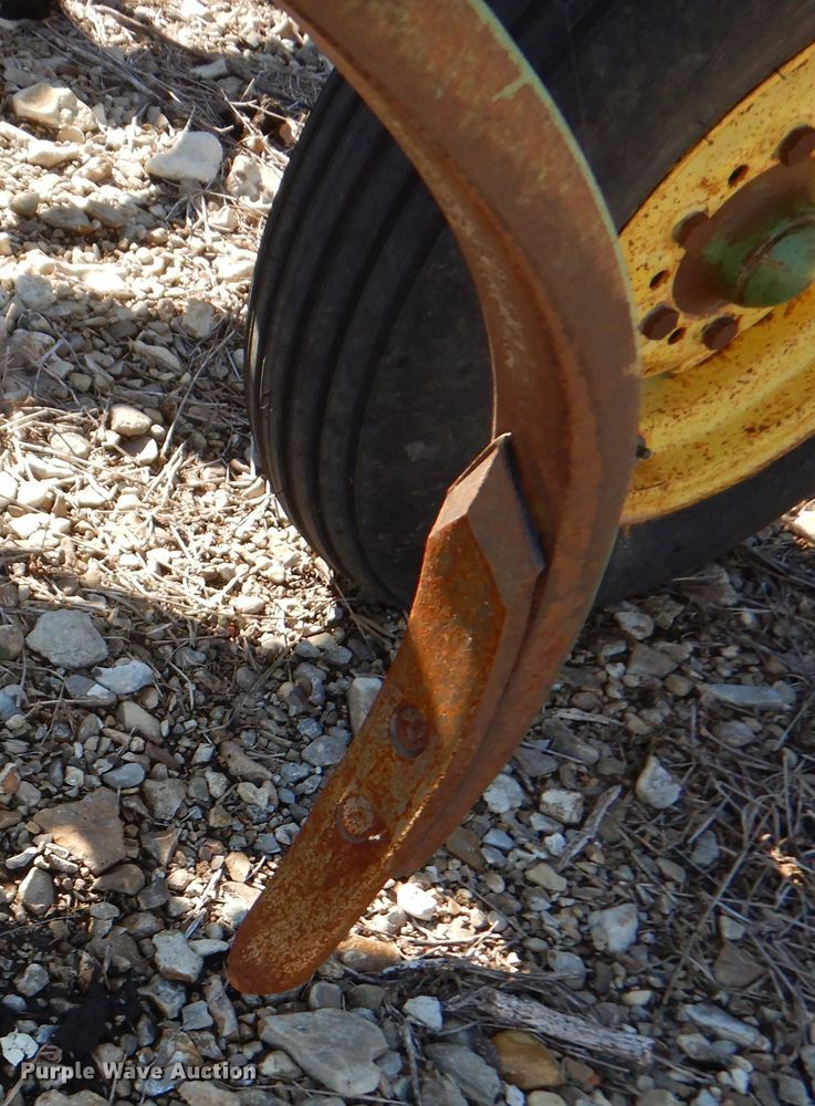 image for item DR5904 John Deere E1610  chisel