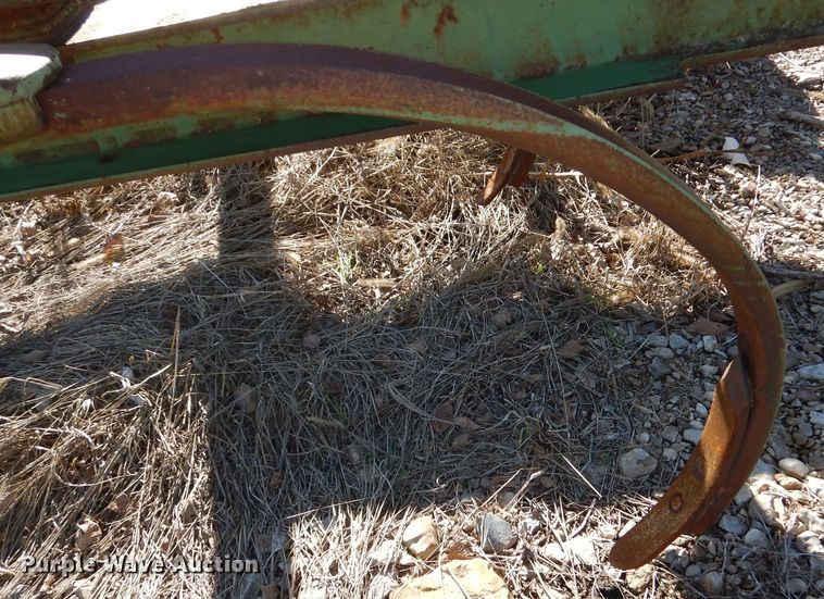 image for item DR5904 John Deere E1610  chisel