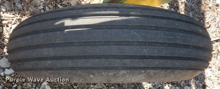 image for item DR5904 John Deere E1610  chisel